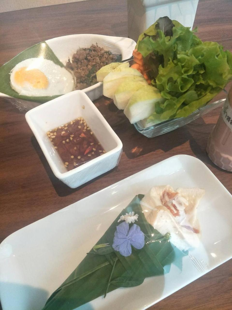 Ban Dao Ruang  The White Garden Premier Saraburi酒店 外观 照片